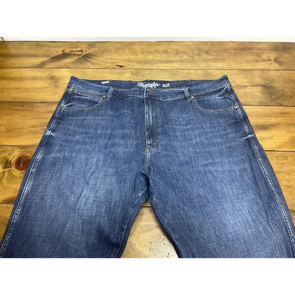Wrangler Retro Slim Boot Cut Stretch Jeans Mens Size 42X32 Dark Wash - Picture 3 of 9
